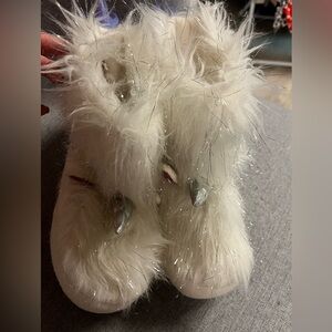 Justice Fluffy White Kids Slippers